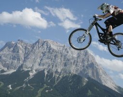 mtbike29_c_tza_eisenschink.jpg mtbike29_c_tza_eisenschink.jpg